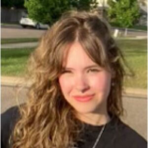 Meet your Posher, Maria